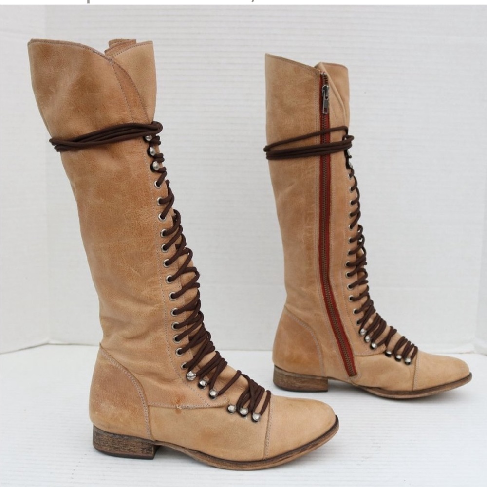 Steve Madden Lace Up Boots